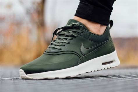 nike thea grün weiß|Air Max Thea. Nike.com.